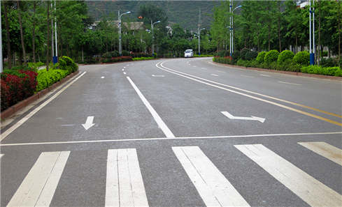 祿勸牚鳩河南北路及支路(榮獲“春城杯”市優質工程二等獎）